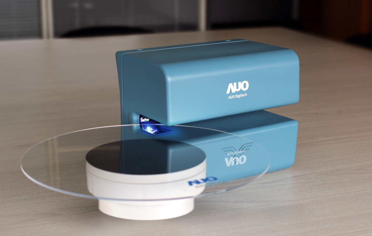 達擎寬視角3D醫療顯示器，協助醫護團隊成員於手術進行時，皆能看到一致性的3D影像，提高溝通效率，使手術更精準、快速完成達擎寬視角3D醫療顯示器，協助醫護團隊成員於手術進行時，皆能看到一致性的3D影像，提高溝通效率，使手術更精準、快速完成